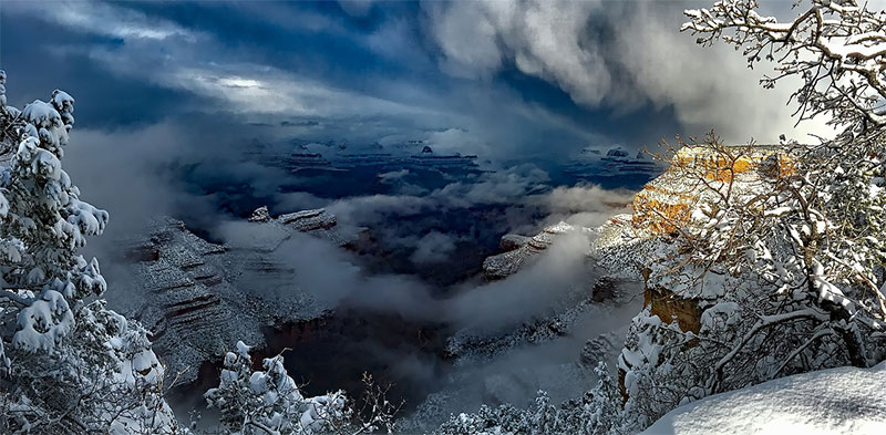 Snow at the Grand Canyon. Winter is not the best time to visit the Grand Canyon.